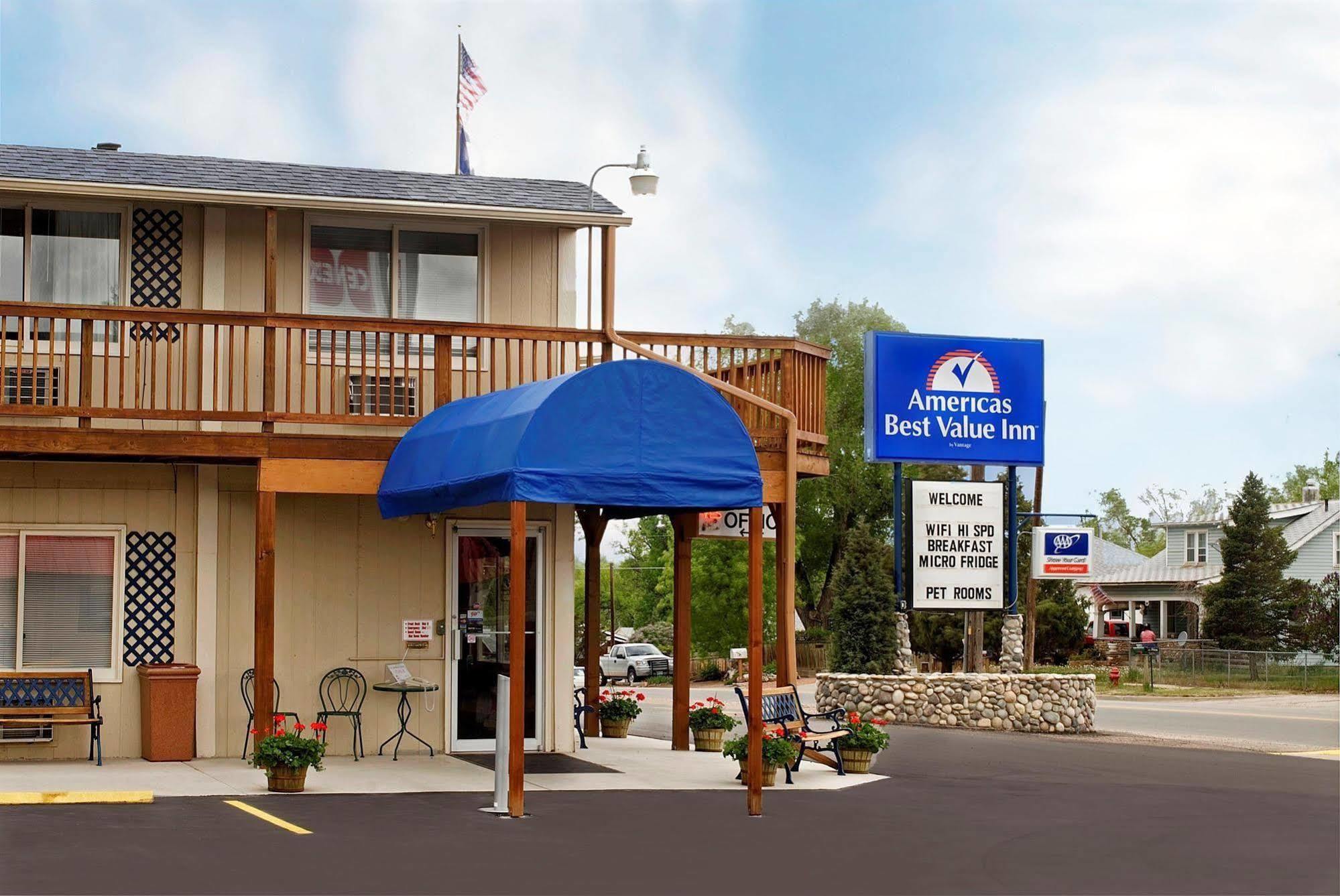 Americas Best Value Inn Sheridan Wy Exterior foto